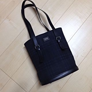 バーバリー(BURBERRY)のバーバリー トートバッグ (値下げしました！)(トートバッグ)