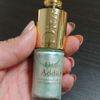 クリスチャンディオール(Christian Dior)のりずちゃんさん専用→Dior  ディオールネイル " Addict  203"(その他)