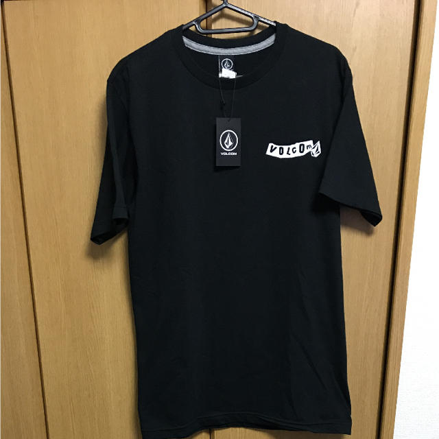 volcom(ボルコム)のボルコム Tシャツ 新品未使用 メンズのトップス(Tシャツ/カットソー(半袖/袖なし))の商品写真