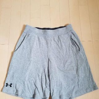 アンダーアーマー(UNDER ARMOUR)のハーフパンツ(ショートパンツ)