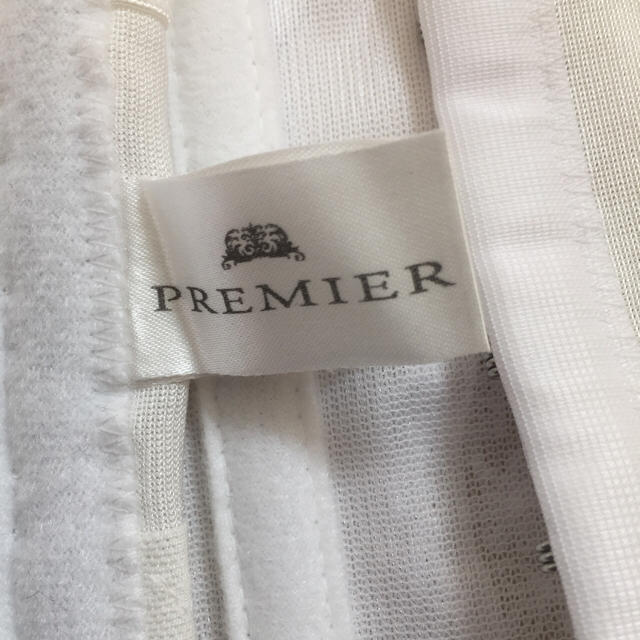 PREMIERE(プルミエール)のPREMIER　ウエストニッパー　６４センチ　美品 レディースの下着/アンダーウェア(ブライダルインナー)の商品写真