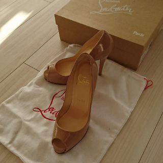 クリスチャンルブタン(Christian Louboutin)の クリスチャンルブタン パンプス(ハイヒール/パンプス)