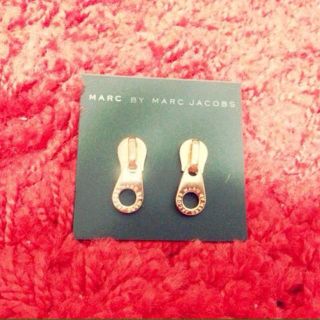 マークバイマークジェイコブス(MARC BY MARC JACOBS)のピアス(ピアス)