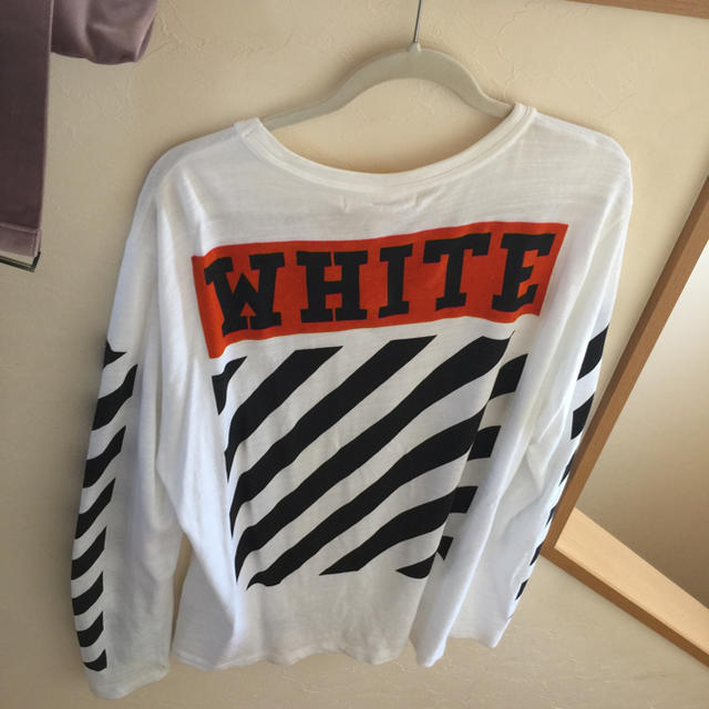 off white ロンＴ 確実正規品Tシャツ/カットソー(七分/長袖)