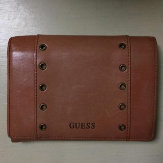 ゲス(GUESS)のGＵＥＳＳ　薄ピンク財布(財布)