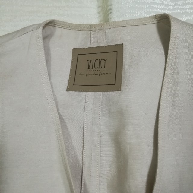 VICKY(ビッキー)のお値下げ。VICKY 麻混ジャケット。 レディースのジャケット/アウター(ノーカラージャケット)の商品写真