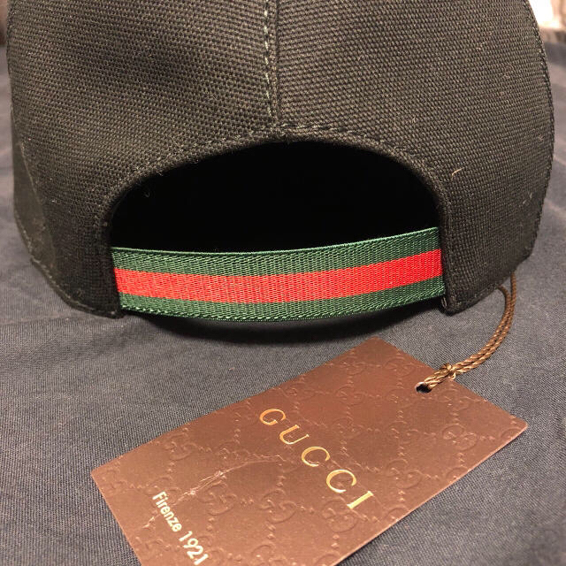 Gucci(グッチ)の新品未使用 GUCCI キャップ 黒 メンズの帽子(キャップ)の商品写真