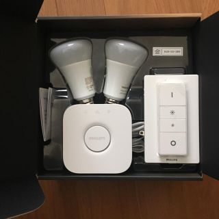 フィリップス(PHILIPS)のPhilips Hue(ヒュー) ホワイトグラデーション スターターセット(蛍光灯/電球)