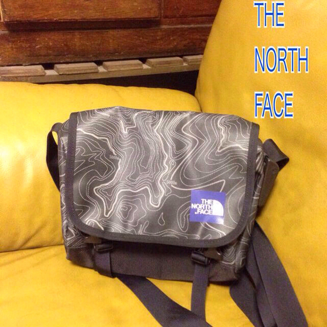 THE NORTH FACE(ザノースフェイス)の NORTH セールセールo(^_^)o レディースのバッグ(ショルダーバッグ)の商品写真