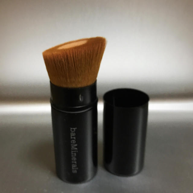 bareMinerals(ベアミネラル)のベアミネラル   コアカバレッジブラシ コスメ/美容のベースメイク/化粧品(その他)の商品写真