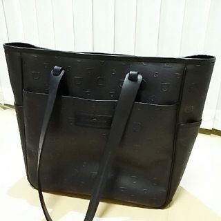 サルヴァトーレフェラガモ(Salvatore Ferragamo)の最終価格❗早い者勝ち❗サルヴァトーレ・フェラガモ トートバッグ USED(トートバッグ)