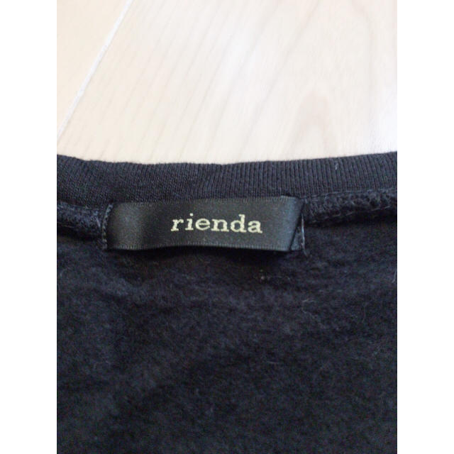 rienda(リエンダ)のrienda♡ショート丈ビジュートレーナー レディースのトップス(トレーナー/スウェット)の商品写真