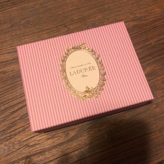 ラデュレ(LADUREE)のLADUREE化粧箱(その他)