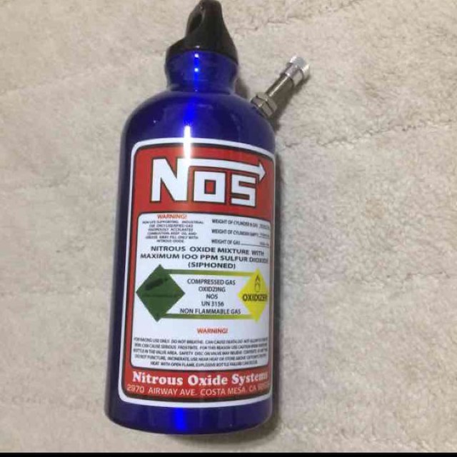 ニトロ NOS風 ダミータンク バイク汎用の通販 by やーーー's ニトロ NOS風 ダミータンク バイク汎用の通販 by やーーー's