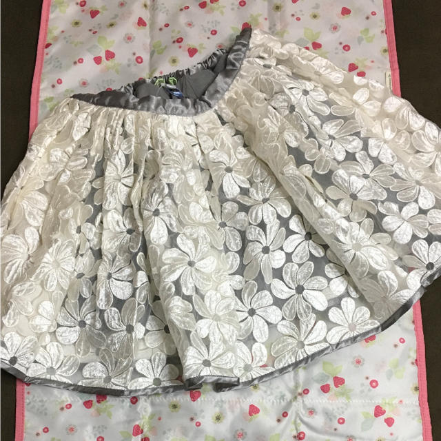 fafa(フェフェ)の☆奏ママ様専用です☆  未使用  fafa  おまとめ キッズ/ベビー/マタニティのキッズ服女の子用(90cm~)(Tシャツ/カットソー)の商品写真