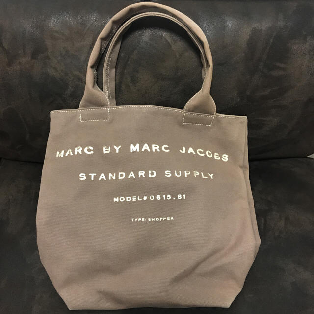 MARC BY MARC JACOBS(マークバイマークジェイコブス)のMARC BY MARC JACOBS トートバッグ レディースのバッグ(トートバッグ)の商品写真