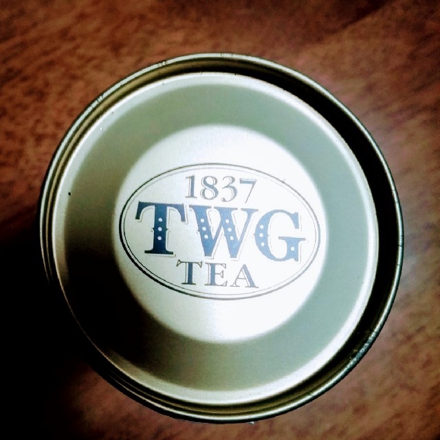 TWG TEA のフレンチアールグレイの缶 食品/飲料/酒の飲料(茶)の商品写真