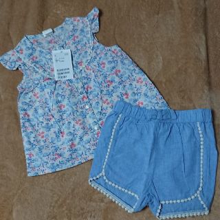 エイチアンドエム(H&M)のリク様専用☆H&M  新品  ブラウス+ショートパンツセット(シャツ/カットソー)