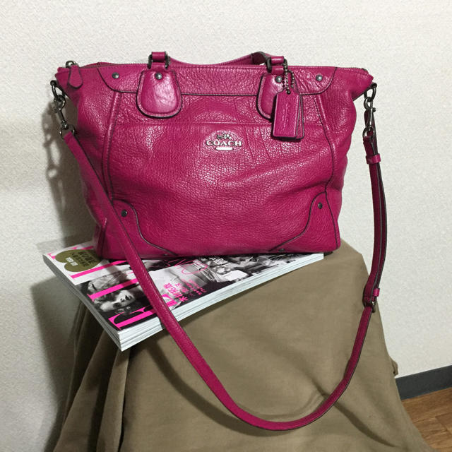 COACH(コーチ)の⚠️格安⚠️ coach pink bag レディースのバッグ(ショルダーバッグ)の商品写真