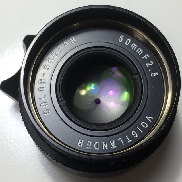 LEICA(ライカ)のvoigtlander color skopar 50mm F2.5 ライカ スマホ/家電/カメラのカメラ(レンズ(単焦点))の商品写真