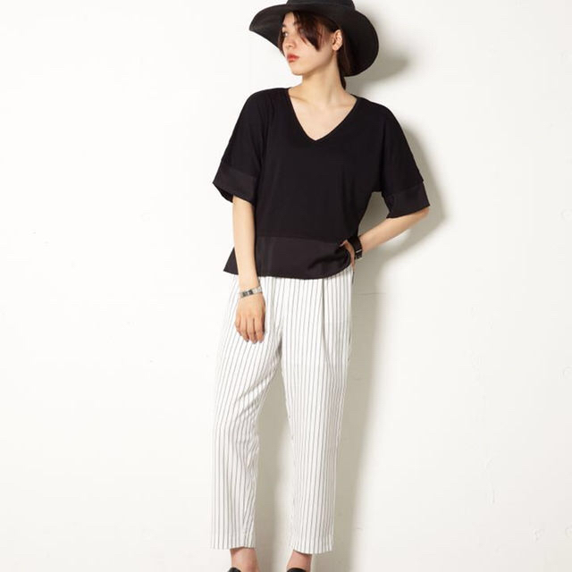 moussy(マウジー)のmoussy☆新品、STRIPE M TUCK PT  レディースのパンツ(その他)の商品写真