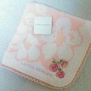ローラアシュレイ(LAURA ASHLEY)のローラアシュレイ☆ハンカチ(ハンカチ)