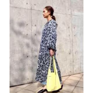 ザラ(ZARA)の4/8日までピスタチオ様専用です❁︎(ロングワンピース/マキシワンピース)