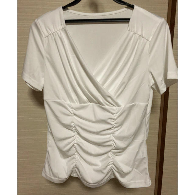 Belluna(ベルーナ)のシャツ レディースのトップス(シャツ/ブラウス(半袖/袖なし))の商品写真