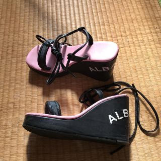 アルバローザ(ALBA ROSA)のALBA ROSA厚底ミュールケース付き(ミュール)