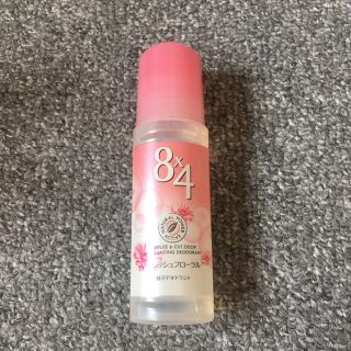 ニベア(ニベア)の8✖︎4 ロールオン ライトフローラルの香り 🌸 45mL 残量約9割弱有り(制汗/デオドラント剤)