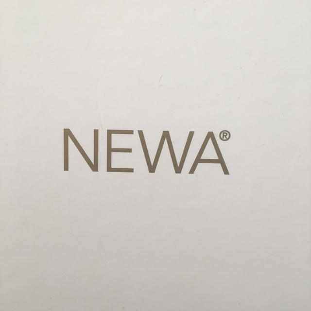 NEWA   スマホ/家電/カメラの美容/健康(フェイスケア/美顔器)の商品写真