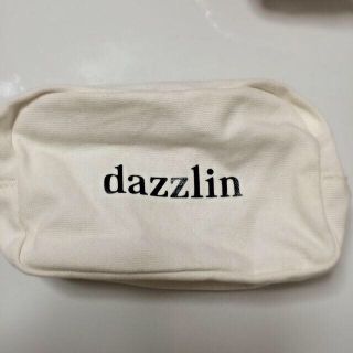 ダズリン(dazzlin)のシンプルだけど使いやすい☆ポーチ(ポーチ)