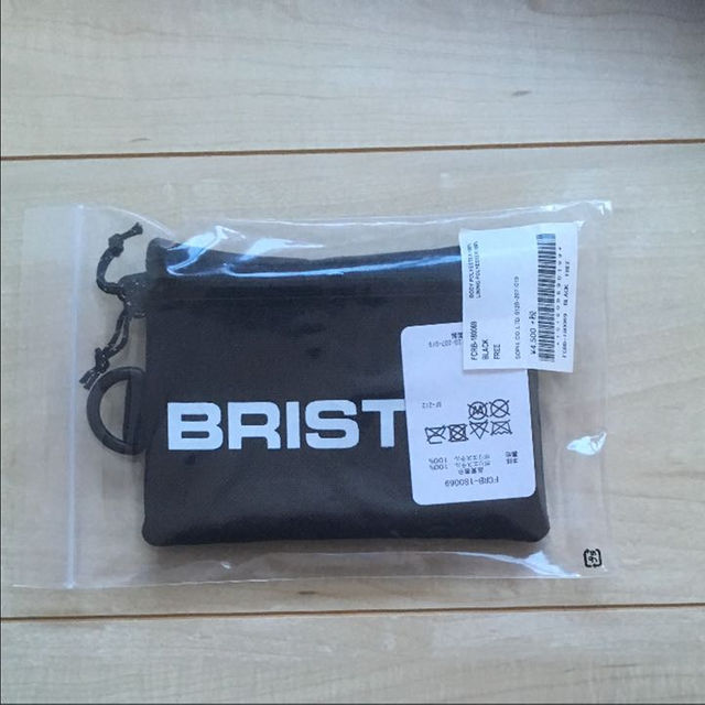 SOPH(ソフ)のF.C.Real Bristol　SQUARE LOGO POUCH　ブラック メンズのファッション小物(その他)の商品写真