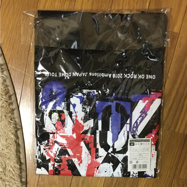 ONE OK ROCK(ワンオクロック)のＯＮＥ OK ＲＯＣＫ/2018/タイプCTシャツ メンズのトップス(Tシャツ/カットソー(半袖/袖なし))の商品写真