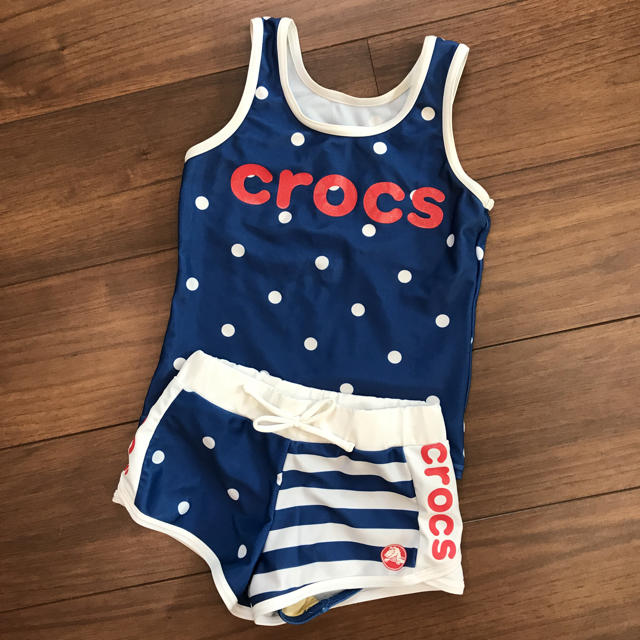 crocs(クロックス)のcrocs 水着👙 キッズ/ベビー/マタニティのキッズ服女の子用(90cm~)(水着)の商品写真