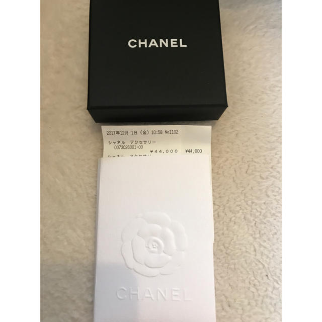 CHANEL(シャネル)の新品未使用♡CHANELブローチ レディースのアクセサリー(ブローチ/コサージュ)の商品写真