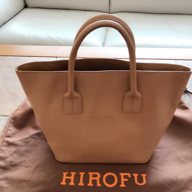 ヒロフHIROFU 台形トート バッグ レディースのバッグ(トートバッグ)の商品写真