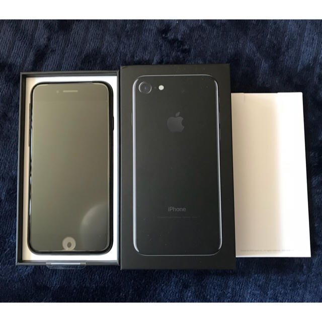 新品未使用 iPhone7 128GB SIMフリー