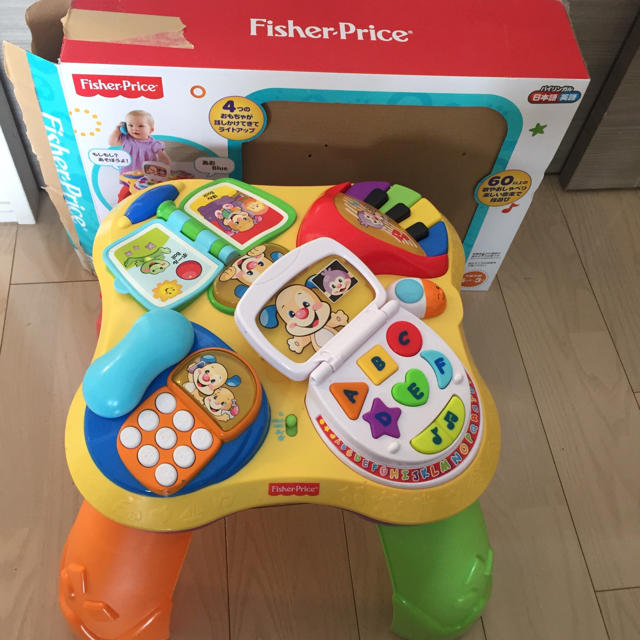 Fisher Price フィッシャープライス 知育玩具 バイリンガルテーブルの通販 By Senns S Shop フィッシャープライスならラクマ