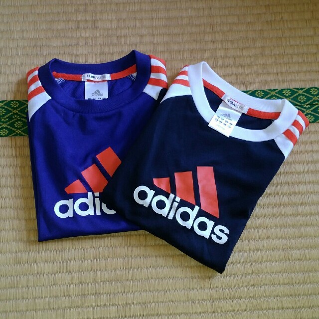 adidas(アディダス)のアディダス　ｋｉｄｓ　2枚セット キッズ/ベビー/マタニティのキッズ服男の子用(90cm~)(Tシャツ/カットソー)の商品写真