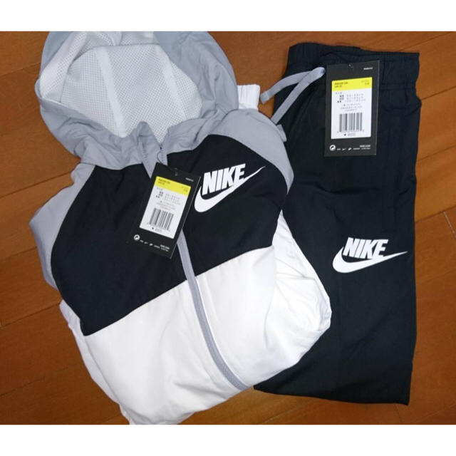 Nike 新品 Nike ジュニア用 セットアップ 140の通販 By a ナイキならラクマ