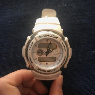 ジーショック(G-SHOCK)のG-SHOCK 腕時計 白(腕時計)