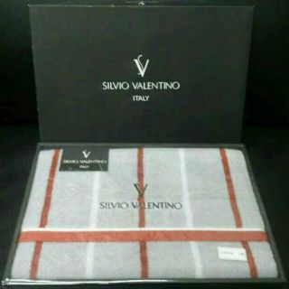 ヴァレンティノ(VALENTINO)のSILVIO VALENTINO (その他)