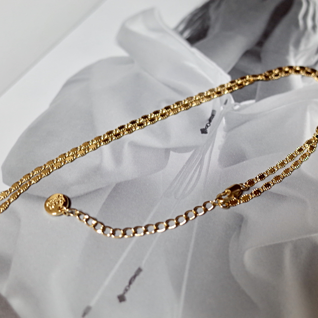 A.P.C(アーペーセー)のlouise damas Augustine - Necklace レディースのアクセサリー(ネックレス)の商品写真