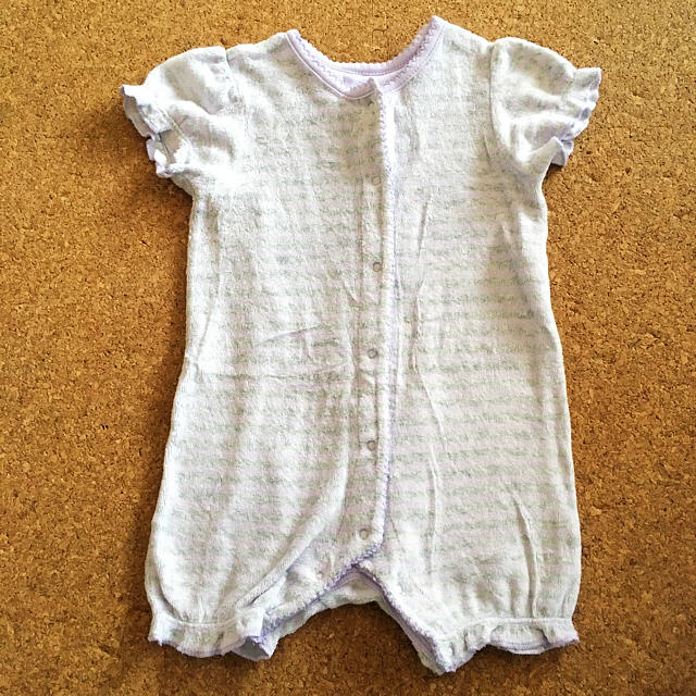 babyGAP(ベビーギャップ)のbaby Gap✩︎前開きロンパース✩︎タオル生地 キッズ/ベビー/マタニティのベビー服(~85cm)(ロンパース)の商品写真