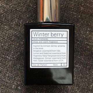 オゥパラディ(AUX PARADIS)のAUX PARADIS winter berry(香水(女性用))