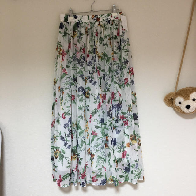 INGNI(イング)のINGNI♡花柄ロンスカ タグ付き新品✨ レディースのスカート(ロングスカート)の商品写真