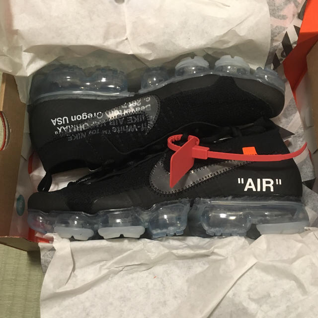 NIKE vapormax offwhite