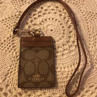 コーチ(COACH)の【美品】コーチのシグネチャーカードホルダー(名刺入れ/定期入れ)