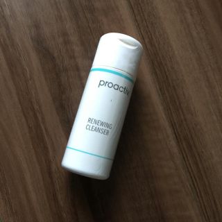 プロアクティブ(proactiv)のプロアクティブリニューイングクレンザー 60ml 新品、未使用品 (洗顔料)